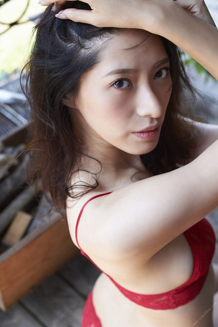 FLASH Photobook Yuka Someya Yuka Someya - 01 Dyed in sweat 02 Dyed in soft serve ice cream 2020-10-27 4th image