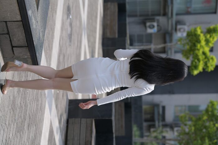MoJing 魔镜街beat No.137 Street photo of beauty in white uniform C 31th image