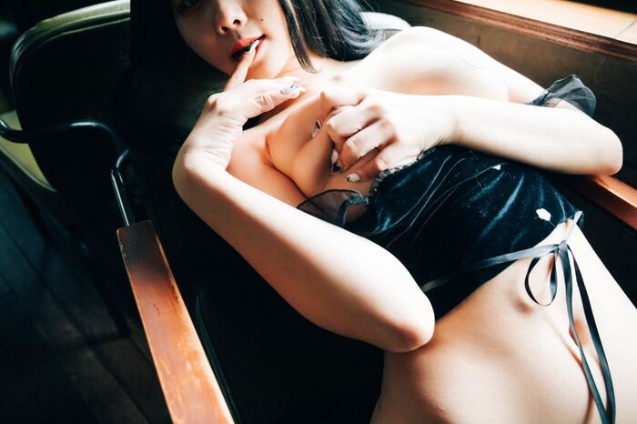 Loozy Zia 지아 - SM Bar A 103th image
