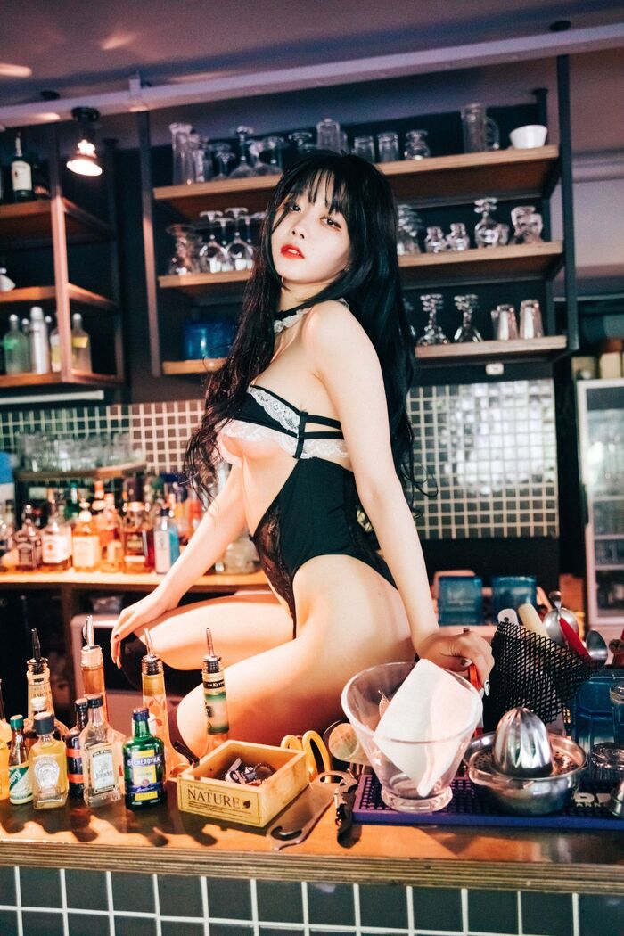 Loozy Zia 지아 - SM Bar A 11th image