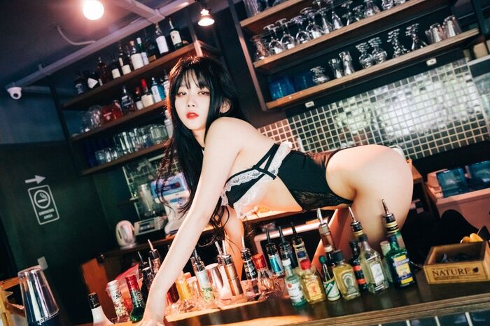 Loozy Zia 지아 - SM Bar A 8th image