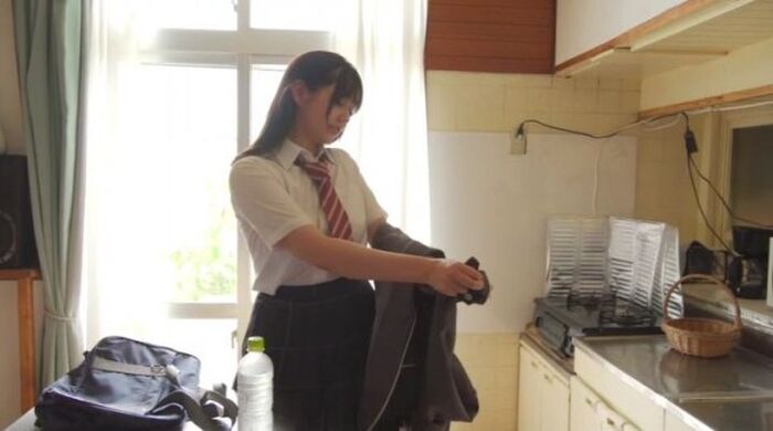 「ギャルコン2021」準クランプリのハーフ美女・美澄衿依、大人っぽい表情で衣服を脱ぎ捨てムチムチの下半身を大胆露出させるww 17th image