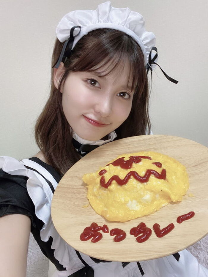 AKB48 Taniguchi Meguchi, who made it to the selection, challenges adult cute full-fledged gravure in the 1st photo book ww 8th image