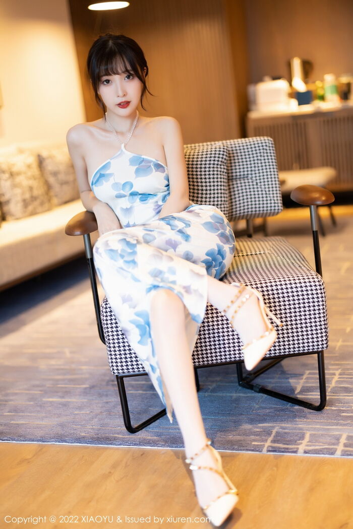 [XiaoYu画语界] Vol.877_模特林星阑性感露shoulder带图案连衣短配ultra-thin white 丝袜秀美腿迷人Photo 85P 15th image