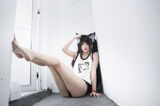 网络美女桜桃喵狼崽崽主题性感卡通背worry 黑色内裤秀白嫩skin 肤迷人诱惑Photo 60P