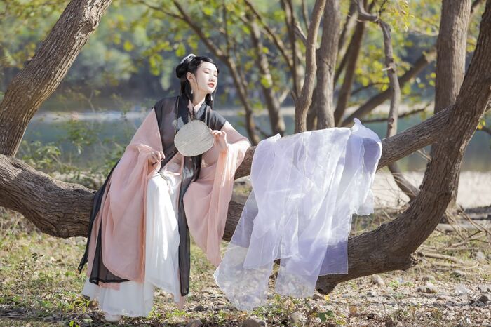 YiTuYu艺图语 Vol.1248 Mi Fei 18th image