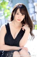 Marina Shiraishi Image Healing plump body