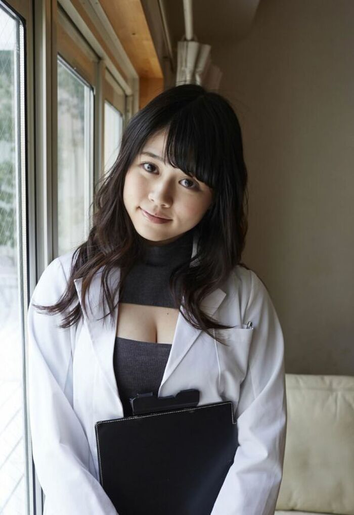 185 Shizaki Hinata erotic moving images! I Cup Colossal Gradle Hami Breast Egui Swimsuit Gravure and Undressing Gravure Summary 49th image