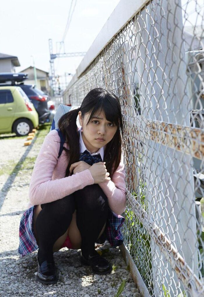 185 Shizaki Hinata erotic moving images! I Cup Colossal Gradle Hami Breast Egui Swimsuit Gravure and Undressing Gravure Summary 70th image