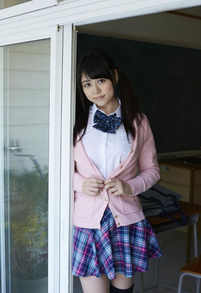 185 Shizaki Hinata erotic moving images! I Cup Colossal Gradle Hami Breast Egui Swimsuit Gravure and Undressing Gravure Summary 75th image