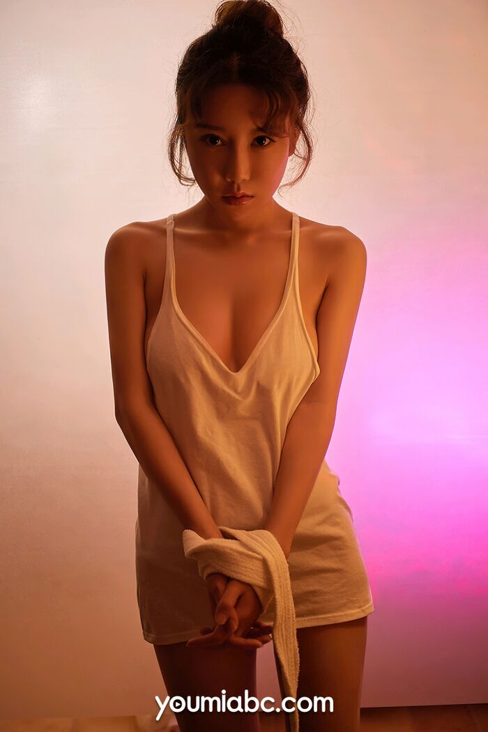 [YouMi Likely] Vol.843_ 模特瑶瑶bathroom white low chest hanging 带 T加情趣捆绑秀惹火身品诱惑Photo 21P 2th image