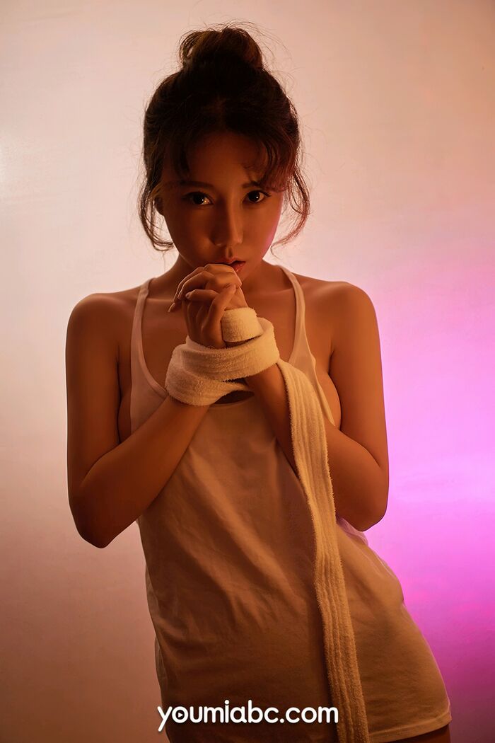 [YouMi Likely] Vol.843_ 模特瑶瑶bathroom white low chest hanging 带 T加情趣捆绑秀惹火身品诱惑Photo 21P 3th image