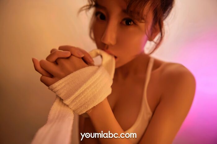 [YouMi Likely] Vol.843_ 模特瑶瑶bathroom white low chest hanging 带 T加情趣捆绑秀惹火身品诱惑Photo 21P 6th image