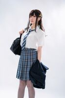 Coser 小姐姐星之迟迟dri水JK 主题私房脱JK 短裙露超thin 黑丝秀翘臀美腿诱惑Photo 100P