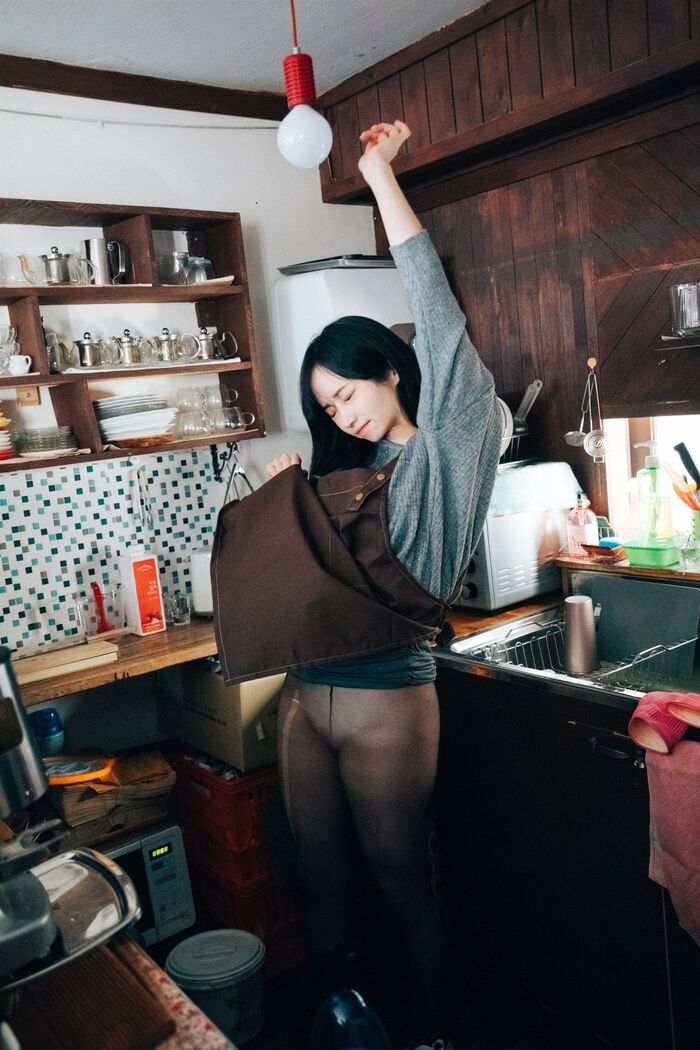 Loozy Bambi 밤비 - Cafe Alba Part 1 17th image