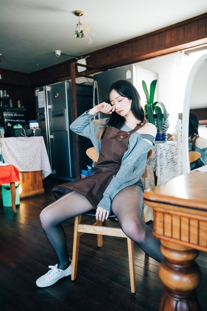 Loozy Bambi 밤비 - Cafe Alba Part 1 41th image