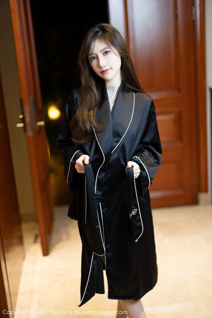 [MyGirl美媛馆]Vol.628_模特美桃酱珠三角旅拍私房脱睡袍露黑色蕾丝内衣撩人诱惑写真57P 7th image