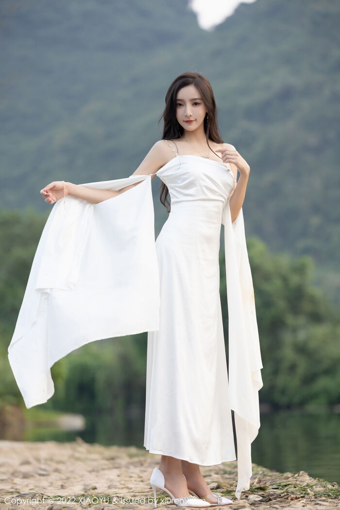 [XiaoYu画语界] Vol.884_ Goddess Wang 馨瑶yanni杭州旅拍户外白蕾丝内衣配白丝袜诱惑Photo 87P 8th image