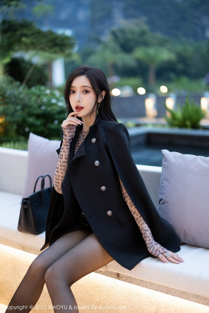 [XiaoYu画语界] Vol.916_ Goddess Wang 馨瑶yanni半脱露轻透服饰配超thin 黑丝秀惹火身品诱惑Photo 93P 13th image