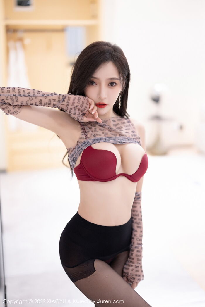 [XiaoYu画语界] Vol.916_ Goddess Wang 馨瑶yanni半脱露轻透服饰配超thin 黑丝秀惹火身品诱惑Photo 93P 53th image