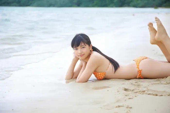[181 high-quality erotic images of Haruna Kawaguchi] The ability to serve as Taiga is the actress's precious bathing nude &amp; swimsuit gravure 25th image