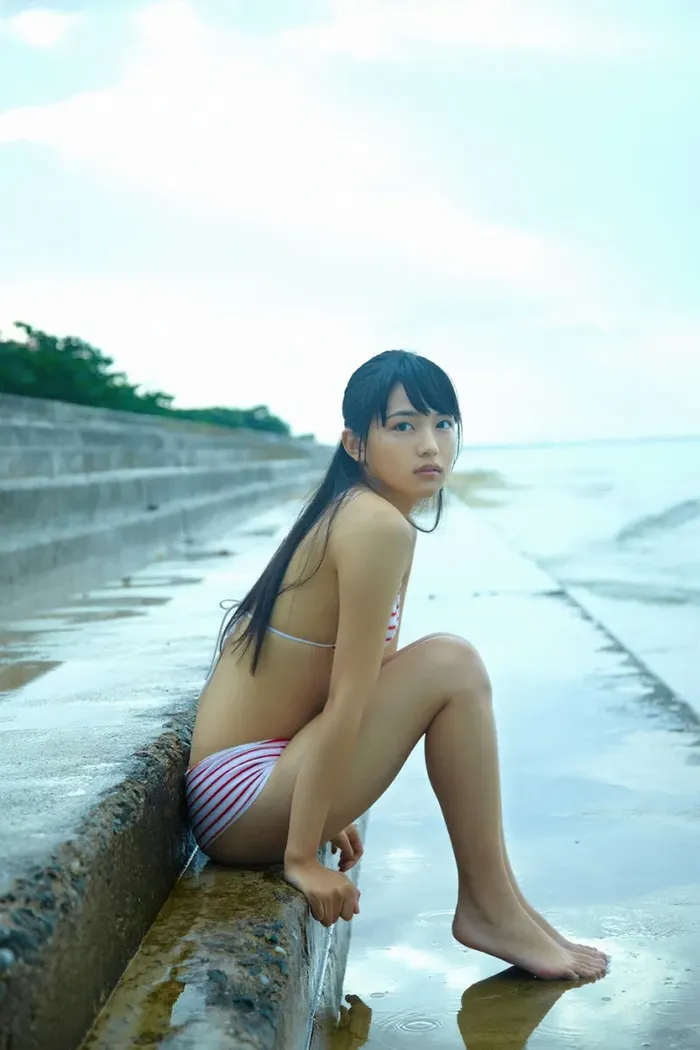 [181 high-quality erotic images of Haruna Kawaguchi] The ability to serve as Taiga is the actress's precious bathing nude &amp; swimsuit gravure 52th image