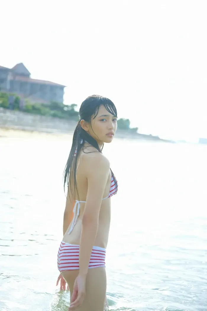 [181 high-quality erotic images of Haruna Kawaguchi] The ability to serve as Taiga is the actress's precious bathing nude &amp; swimsuit gravure 59th image