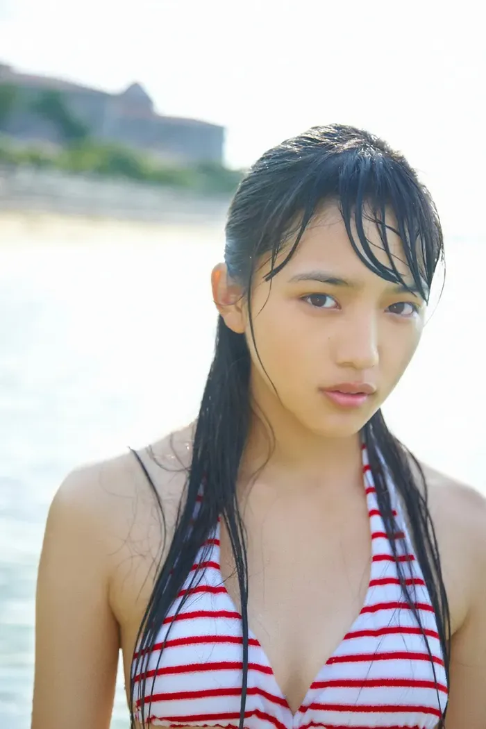 [181 high-quality erotic images of Haruna Kawaguchi] The ability to serve as Taiga is the actress's precious bathing nude &amp; swimsuit gravure 60th image