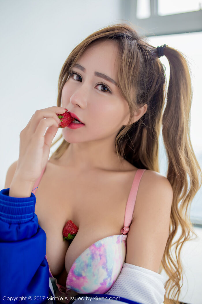 [Mint Ye thinness] Vol.004_嫩模何梦兮Stacy黑色蕾丝边丝袜女仆装完美诱惑写真62P 58th image
