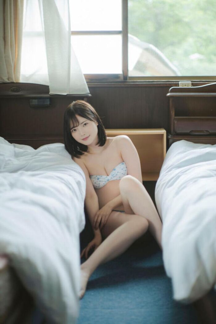 Shintani Himeka erotic images 123 photos I collected swimsuits and underwear gravure of extremely kawa slender beautiful breasts gradle 3th image