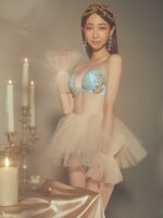 Beautiful like Cleopatra! AKB48 Yuki Kashiwagi (31) Oriental lingerie revealed!