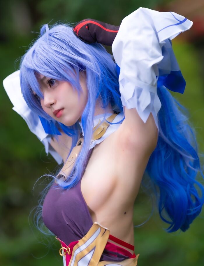 Okudera Terra Big Cosplay Image Summary! 21-year-old super neat and beautiful layer shows side breasts and lower breasts and is too erotic 10th image
