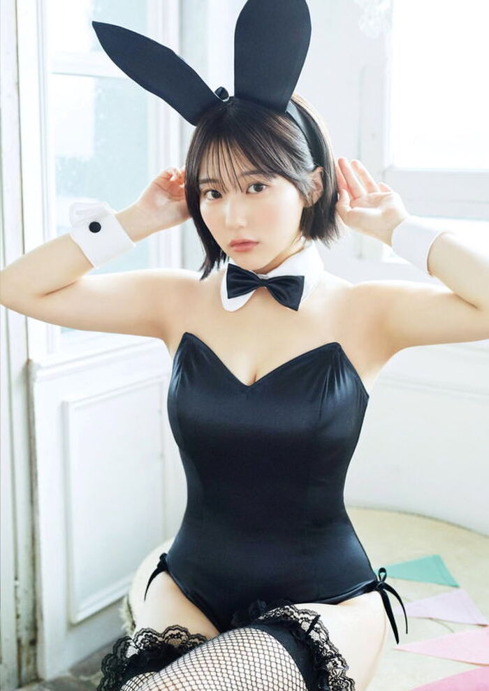 HKT48絶対的エースの巨乳美少女・田中美久(21)、谷間がセクシーな最強ボディのビキニ姿を披露ww 6th image