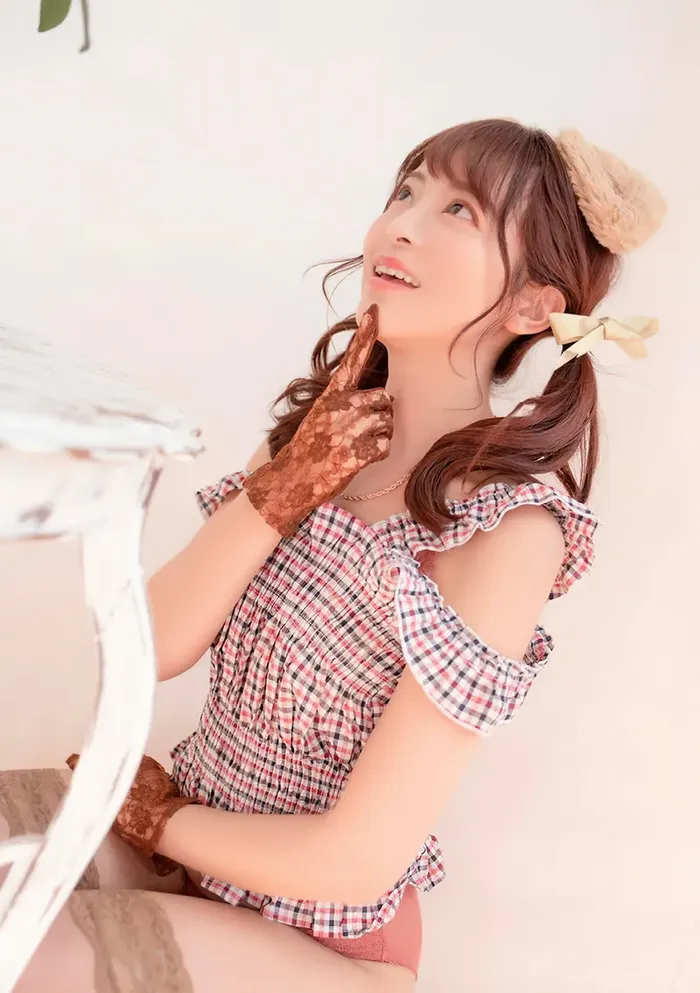 [196 Sakura Moko high-quality erotic images] B-cup idol-class beautiful girl actor's undressed nude gravure 48th image