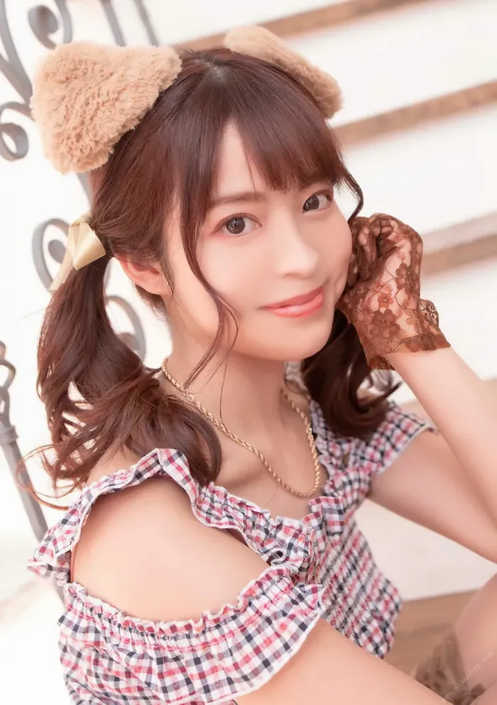 [196 Sakura Moko high-quality erotic images] B-cup idol-class beautiful girl actor's undressed nude gravure 49th image