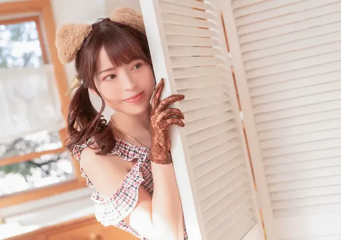 [196 Sakura Moko high-quality erotic images] B-cup idol-class beautiful girl actor's undressed nude gravure 50th image