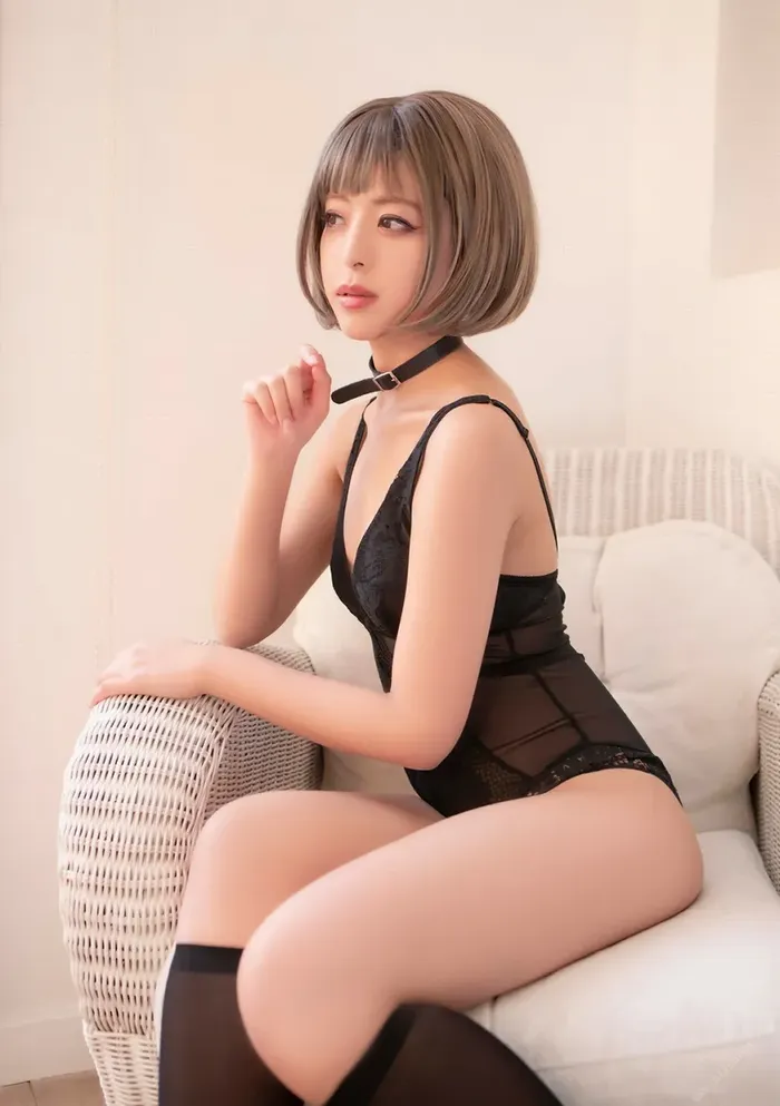 [196 Sakura Moko high-quality erotic images] B-cup idol-class beautiful girl actor's undressed nude gravure 69th image