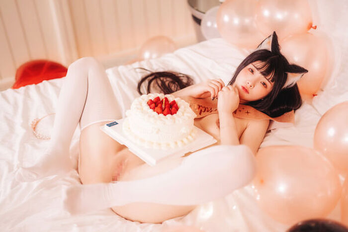 Extreme Cosplay Erotic Image Collection Vol.41 100 Erotic Images 14th image