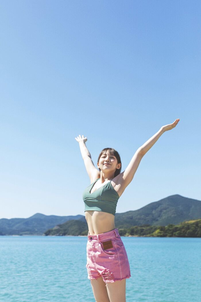 【Image】Riho Yoshioka shows a glimpse of her chest! ANAN's gravure is talked about as too sexy and sexy ww 9th image