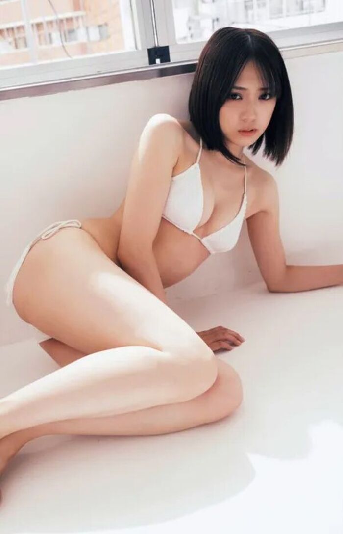 Makoto Okunaka 145 erotic images! Former idol actress' small breasts swimsuit and bare feet gravure summary 13th image