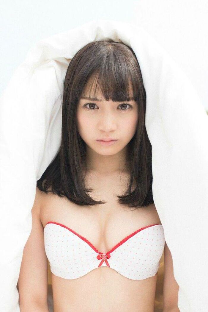Makoto Okunaka 145 erotic images! Former idol actress' small breasts swimsuit and bare feet gravure summary 14th image