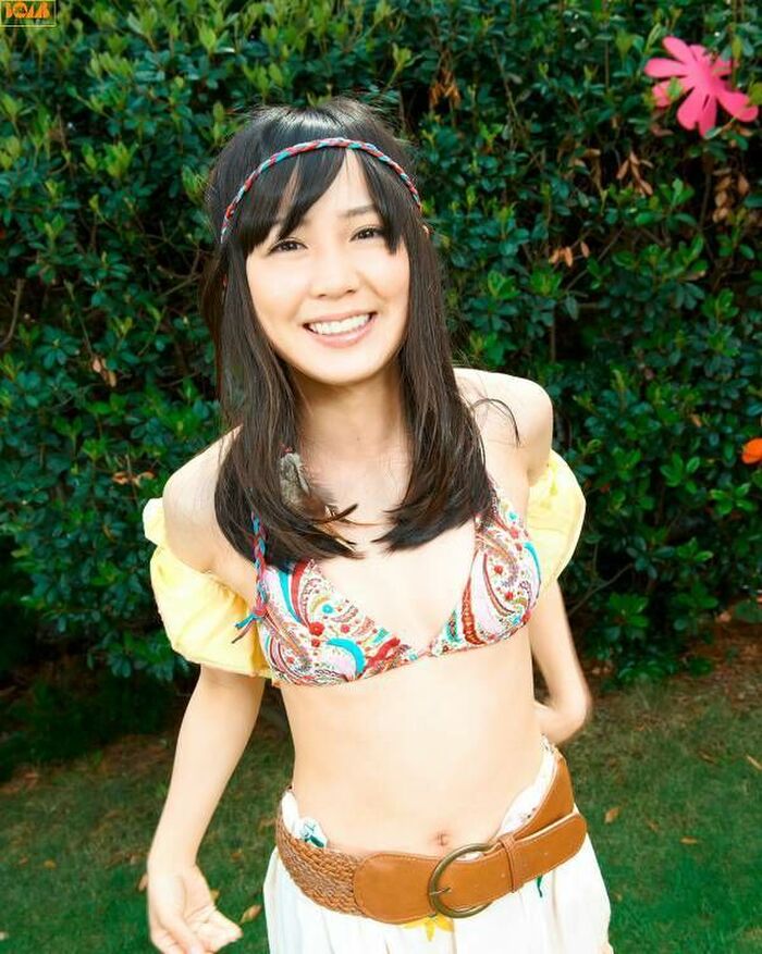 Makoto Okunaka 145 erotic images! Former idol actress' small breasts swimsuit and bare feet gravure summary 59th image