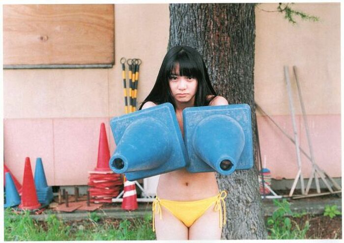 Makoto Okunaka 145 erotic images! Former idol actress' small breasts swimsuit and bare feet gravure summary 73th image