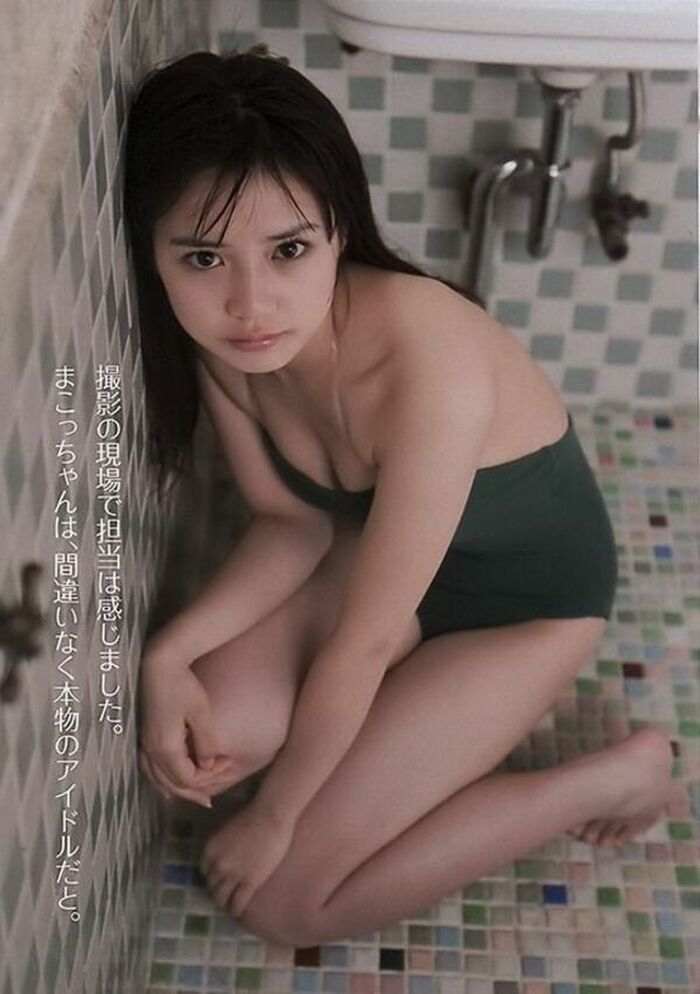 Makoto Okunaka 145 erotic images! Former idol actress' small breasts swimsuit and bare feet gravure summary 90th image