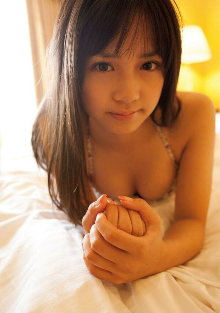 Makoto Okunaka 145 erotic images! Former idol actress' small breasts swimsuit and bare feet gravure summary 99th image