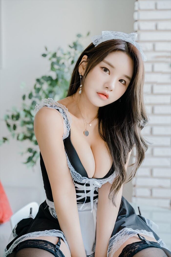Zzyuri 쮸리 28th image