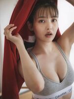【Image】Sumire Uesaka, almost in her underwear, shows the biggest desire to be shiko www
