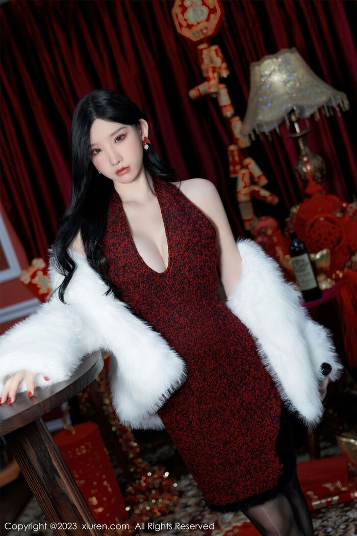 XiuRen 第6174位_Goddess 周于希 Sally 新春主题低chest服饰配ultrathin 黑丝秀完美身Material诱惑Photo 85P 11th image