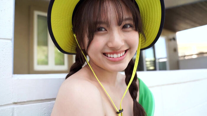'The condition of the body is the best ever' Former AKB48 Owada Minna, shocking glaring gravure is too sexy WW Weekly pre-swimsuit off-shot image is very popular! 60th image