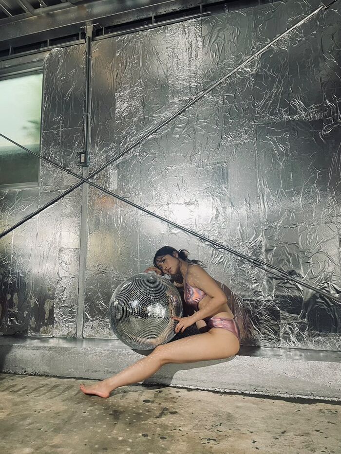 'The condition of the body is the best ever' Former AKB48 Owada Minna, shocking glaring gravure is too sexy WW Weekly pre-swimsuit off-shot image is very popular! 8th image